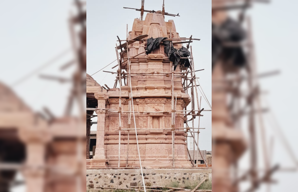 Construction pink sandstone temple